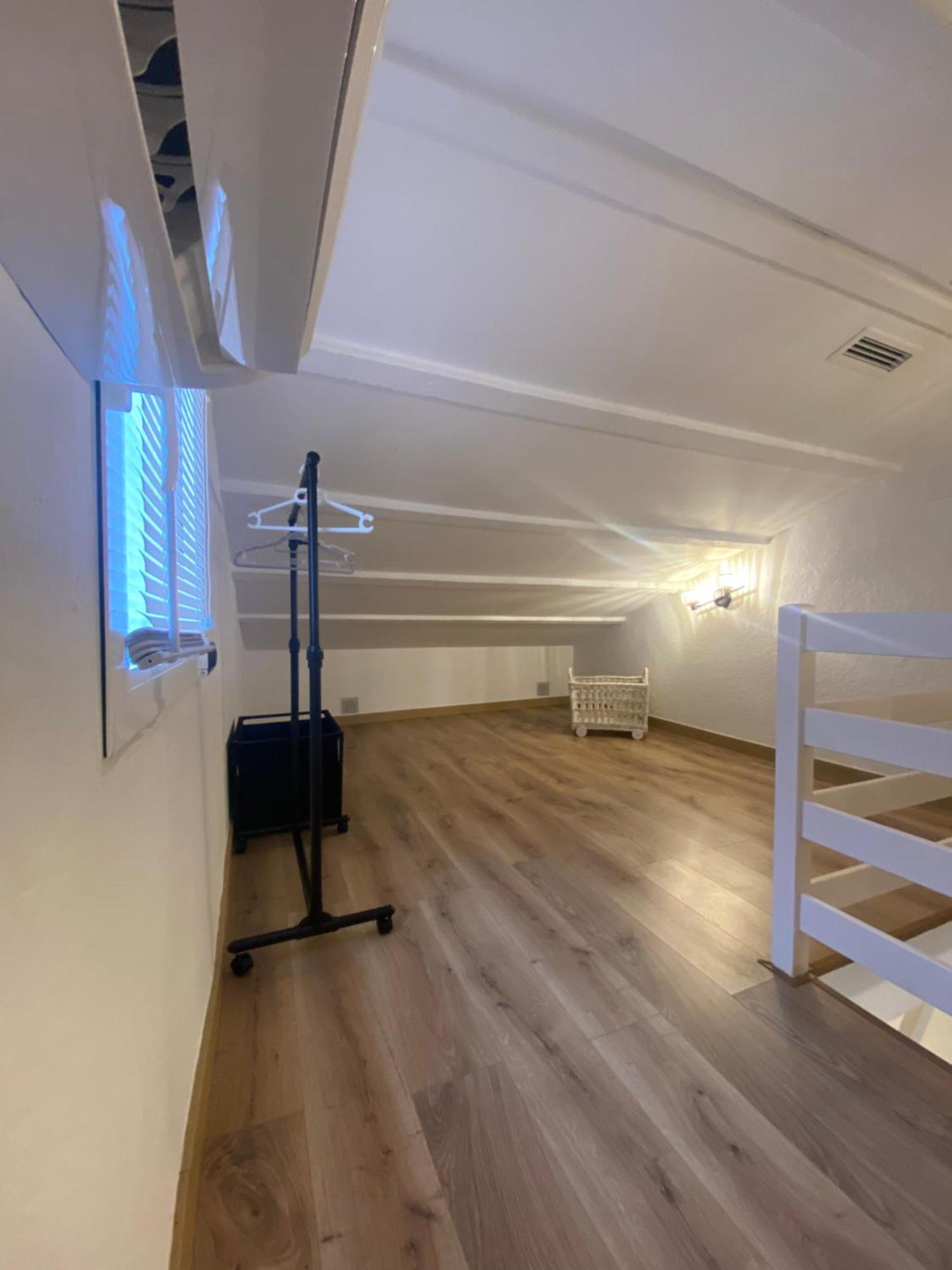 サント・ハウメ・デンヴェハ Casa Luciヴィラ エクステリア 写真
